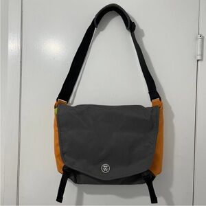 Crumpler Considerable Embarrassment Messenger Laptop Bag Gray Orange